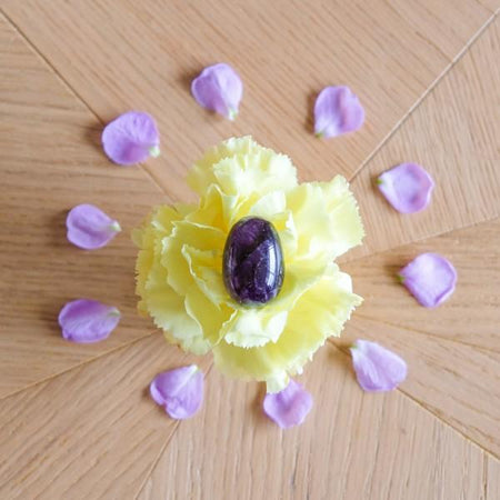 Améthyste foncée - petit - non troué - Livraison EXPRESS - Le Temple des Oracles